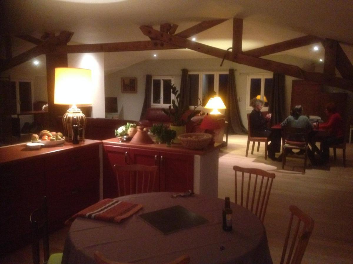 Chambre D'Hote De L'Elevage Du Lattay Les Hauts-d'Anjou Luaran gambar