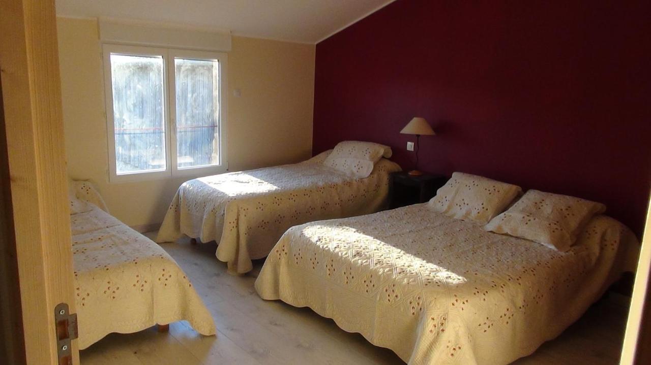 Chambre D'Hote De L'Elevage Du Lattay Les Hauts-d'Anjou Luaran gambar