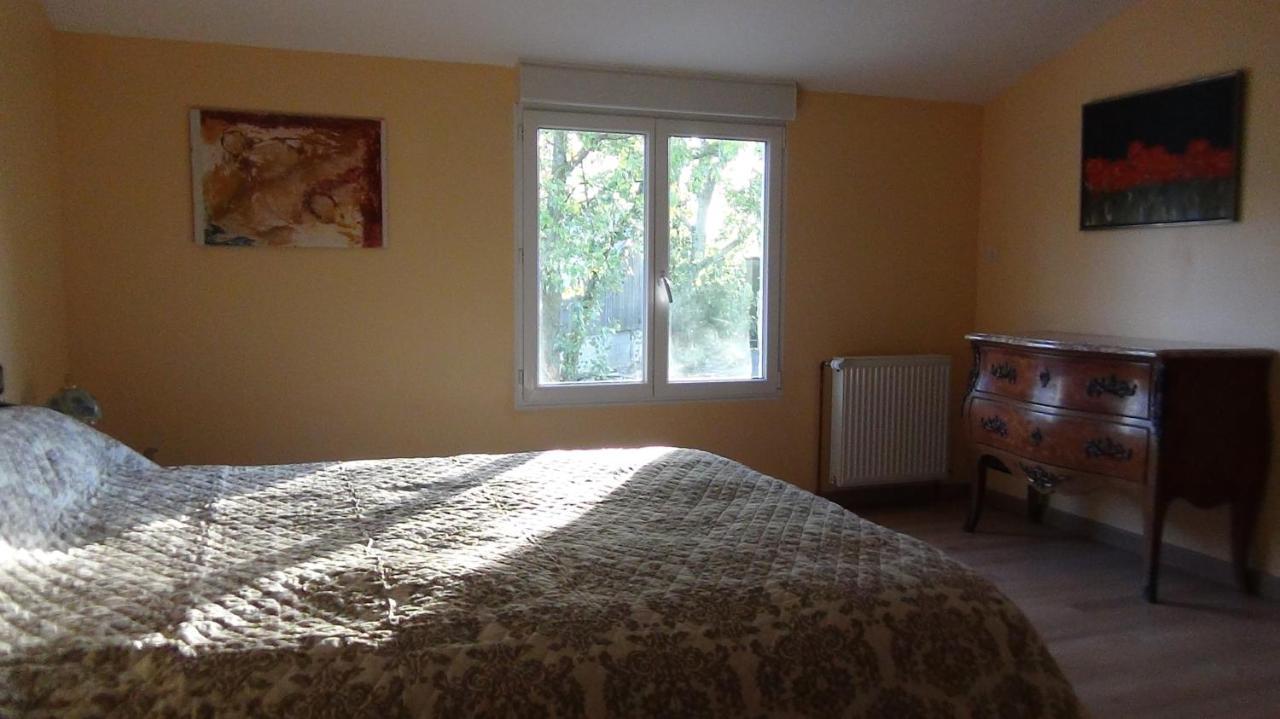 Chambre D'Hote De L'Elevage Du Lattay Les Hauts-d'Anjou Luaran gambar