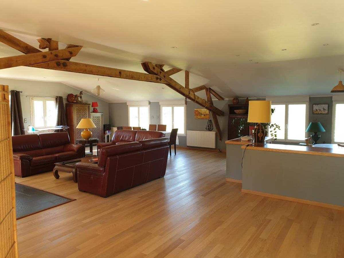 Chambre D'Hote De L'Elevage Du Lattay Les Hauts-d'Anjou Luaran gambar